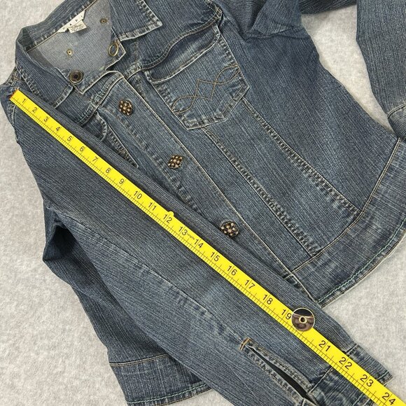 CAbi Denim Cowgirl Jacket Sz M Y2K Rivet Back Snap Front Decorative Buttons - Picture 8 of 9